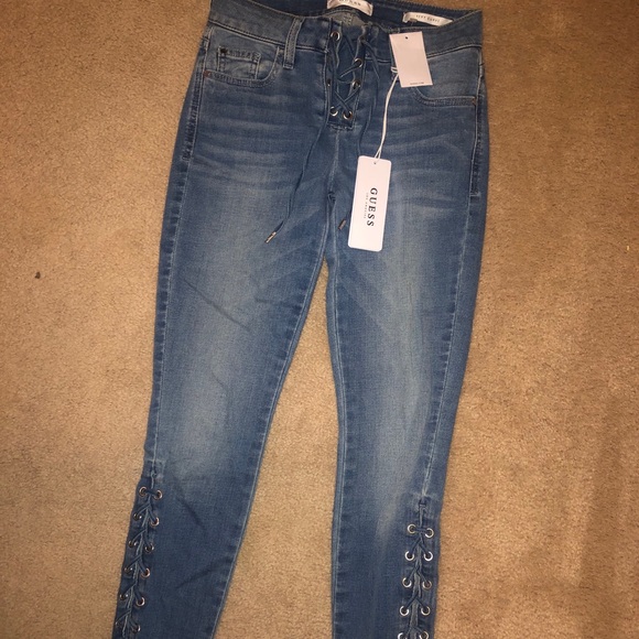 guess jeans - Picture 2 of 4